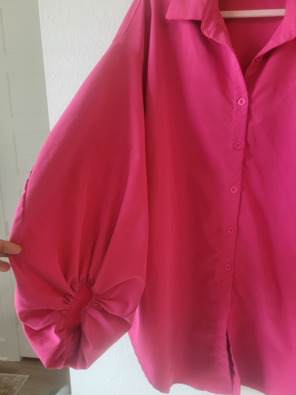 Women’s Hot Pink Button-Up Balloon Sleeve Top Oversized - Picture 5 of 5